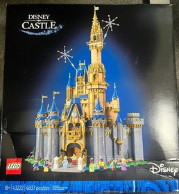 LEGO Disney: The Disney Castle (43222)