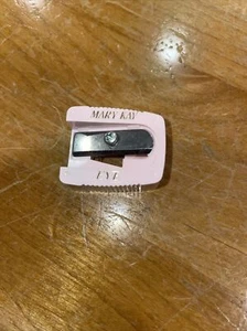 Mary Kay Pink Eye Sharpener for Skinny Wood Pencils New Multiple Ship Discount - Picture 1 of 1