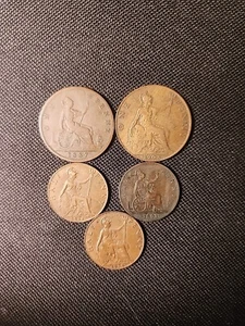 UK PENNY 1887, 1903 & HALF PENNY 1916, 1893, 1924 - Picture 1 of 2