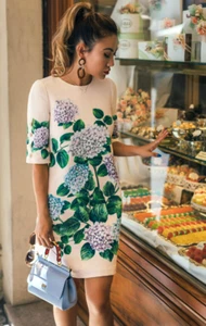 AUTH Dolce&Gabbana hydrangea floral printed cady shift beige dress IT 38 - Foto 1 di 16