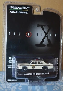 GREENLIGHT 1983 FORD LTD CROWN VICTORIA SERIES 30  NEW - Picture 1 of 7