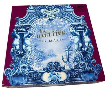 Jean Paul Gaultier Le Male Eau de Toilette Juego de Regalo de 2 Piezas 6.8 OZ y 0.34 OZ Foto 1 de 4