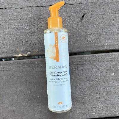 NEW DERMA E Acne Deep Pore Cleansing Wash with Salicylic Acid Tree Tree Oil 6oz - Image 1 of 4