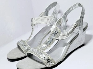 Silver Open Toe Sandal New York Transit Womens Friend 2.25" Heel Size 6.5W NEW  - Picture 1 of 17