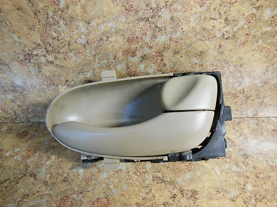 MANIJA INTERIOR BRONCEADA PUERTA DELANTERA TRASERA LADO PASAJERO DERECHO NISSAN MAXIMA Foto 1 de 4