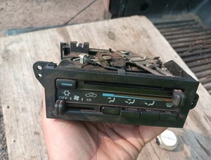 1987-1996? Dodge Dakota Temperature Climate Control AC A/C Heat Heater Dash Unit - Picture 1 of 21