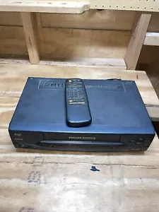 Reproductor de video VHS grabadora de video VHS de 4 cabezales Phillips Magnavox VRA431AT24 - Imagen 1 de 13