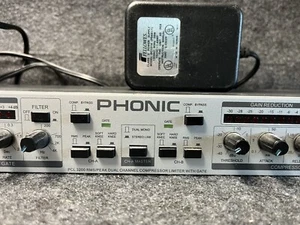 Phonic PCL 3200 RMS / Peak Dual Channel Audio Compressor Limiter w/ Gate - Picture 1 of 14