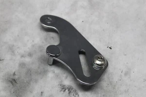 Passenger Strap Bracket RIGHT 52400016 HARLEY DAVIDSON - Bild 1 von 4
