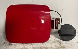 Suzuki Ignis - 2016-2020 - aleta de gasolina - aleta de combustible - rojo CFH - freno 155 - Imagen 1 de 6
