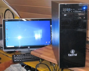 TERRA PC SYSTEM 1009371-i7- 24GB Ram. Nvidia Quadro. USB 3.0-Windows 10, Office - Bild 1 von 11