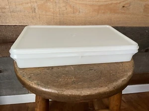 Tupperware Sheer 794 Contenitore per salumi pancetta con coperchio 795 - T40 - Foto 1 di 6