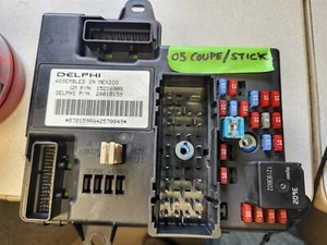 2005 Corvette C6 COUPE BCM Body Control Module Fuse Box 15216908 GOOD USED - Picture 1 of 3