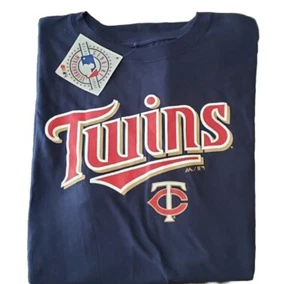 Minnesota Twins Majestic Series Sweep Mens L Navy Blue T-Shirt NWT MSRP $34.99 - Picture 1 of 13