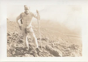 Vintage 1940s 50s Soldier MT FUJI Japan Climbing Halfway Point Photo B&W - Bild 1 von 2