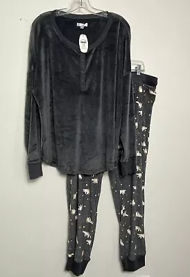 SECRET TREASURES Women's 2 Piece gray Polar Bear Print Velaur Pajama Size XL NWT - Image 1 of 4