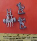 Vintage Lead D&D miniatures 2 Archers Grenadier H-580 Part of War Cart