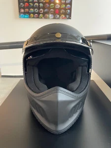 Lazer Cross TT Z-Line Motorradhelm - Bild 1 von 4