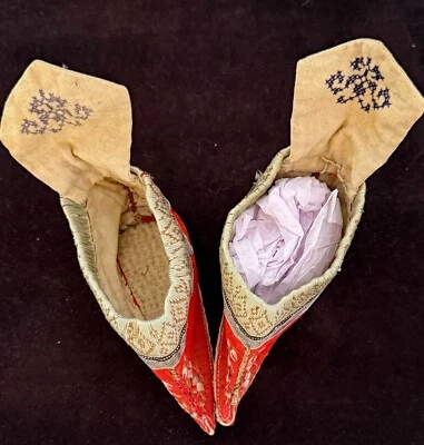 Pair Antique Chinese Child's Red Silk Embroidered Lotus Shoes  ZZ382 - Image 1 of 4