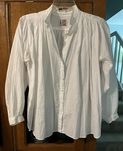 A Shirt Thing White V Neck Long Sleeve Button Women’s Shirt Cotton Size S - Picture 1 of 5