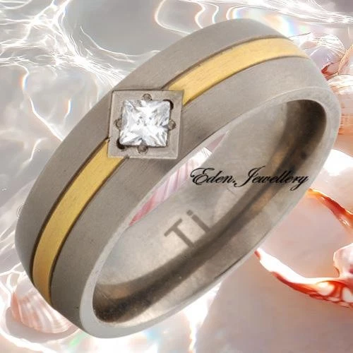 США $99 двухцветный мужчин обручальное кольцо 14K золото покрытием титана кубический цирконий Sz T1/2 - Изображение 1 из 1