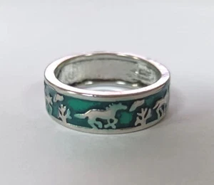 HORSE & WESTERN JEWELLERY JEWELRY LADIES HORSES BAND RING SILVER BLUE 8 or P - Picture 1 of 3