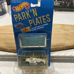Hot Wheels Vintage Park 'N Plates Claforan 500 Thunderstreak White BW Blackwall - Picture 1 of 8