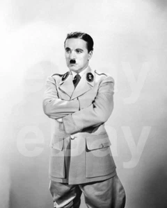 The Great Dictator (1940) Charlie Chaplin 10x8 Photo - Imagen 1 de 1