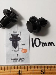 2 Universal Plastic Retainer Clip Fender Push Bumper Fastener Rivet GM Ford 10mm - Picture 1 of 7
