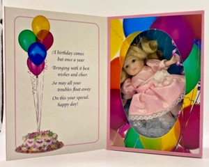 Marie Osmond Porzellan Grußkarte Puppe, Happy Birthday 1995 -- Neu in Box - Bild 1 von 3