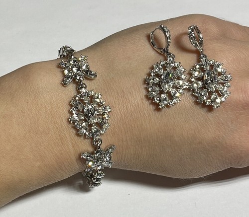 Givenchy Collana Orecchini Set Bianco Ghiaccio Strass Farfalla Gancio Francese R1590