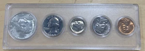 1968-D 40% Silver 50c + 25c, 10c, 5c, 1c in Whitman Holder Birth Year Mint Set - Picture 1 of 2