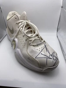 TONY PARKER SPURS SIGNED NIKE GAME ISSUED PLAYER SAMPLE TP SHOE PSA COA AUTO  - Picture 1 of 8