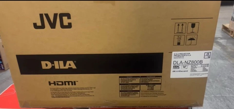 JVC DLA-RS3200 NZ800 Reference Series Laser 8K E-Shift Projector - Image 1 of 1