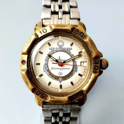 Reloj de pulsera vintage Wostok para hombre soviético Vostok Komandirskie reparado Foto 1 de 4