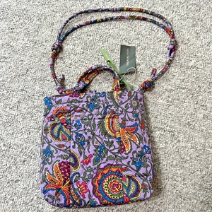 Neu mit Etikett Vera Bradley Mini Original Beuteltasche Tasche Marrakesch lila bunt Blumenstrauß - Bild 1 von 7