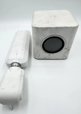 Ubiquiti Amplifi HD AFi-R High Density Wi-Fi Router w/ Mesh Point - Image 1 of 4