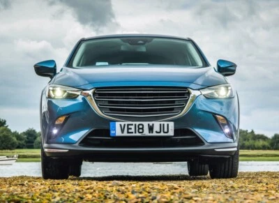 Совершенно светодиодные противотуманные фары BlingLights Halo Angel Eye для Mazda CX-3 2019–2025 годов выпуска - Изображение 1 из 4