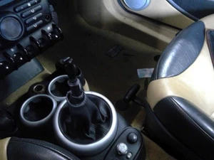 MINI 1 2004 Transmission Shift Assembly 237950 - Picture 1 of 10