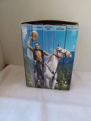 John Wayne Collector 5 Pack Series VHS Set - Image 1 of 4