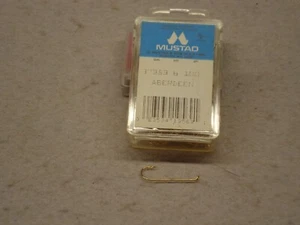 Mustad 37353 Gold Aberdeen Hook, 100 Pack, Size #6 - Picture 1 of 2