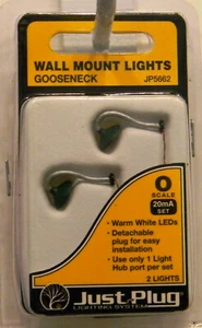 NEW O Woodland Scenics JP5662 Just Plug Wall Mount Gooseneck Lights 2 Pk - Picture 1 of 4