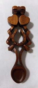 Cuchara de amor de madera de buena suerte tallada a mano arte popular - Imagen 1 de 4