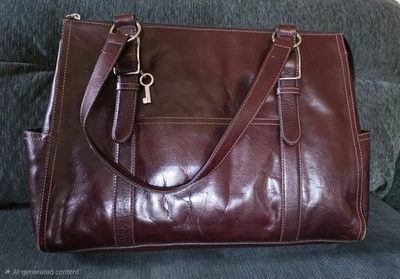 FOSSIL GRANDE CUERO MARRÓN NEGOCIOS PORTÁTIL BOLSO VIAJE F-75082 LLAVERO ENCANTO Foto 1 de 4