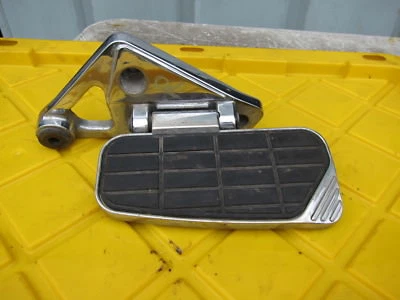 1995 Kawasaki Voyager XII ZG 1200 B OEM ЗАДНИЙ ПАССАЖИРСКИЙ НОЖНОЙ КОЛЫШЕК - Изображение 1 из 4