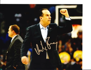 NOTRE DAME FIGHTING IRISH MIKE BREY SIGNED FIST PUMP 8X10 - Picture 1 of 1