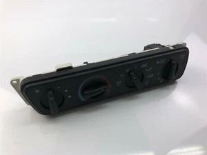 G2768 FORD CLIMATE CONTROL 2LPC3360 - Picture 1 of 4