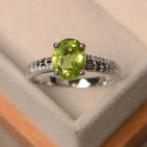 Green Peridot Women Ring Oval Natural Gemstone 925 Sterling Silver Minimal Ring - Picture 1 of 5