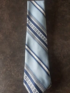 Brittania Striped Necktie Length 56" 3.25" Wide 100% Polyester - Picture 1 of 3