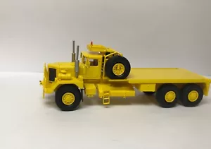 HO 1/87 Kenworth 953 Oilfield - Ready Made Resin Model - YELLOW - Picture 1 of 7